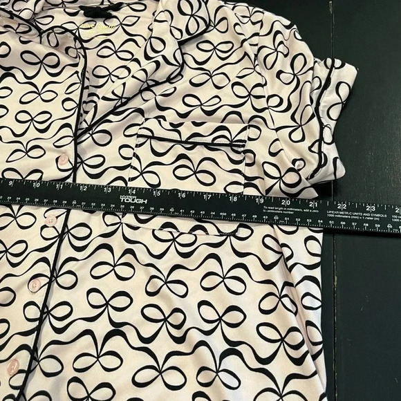 Kate Spade Pink Black Bow Print Short Sleeve & Pants Pajama Set Womens Large - Picture 8 of 13